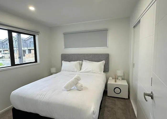 Brand New Modern Comfort - 3 Bedroom 2 Bathrm Rotorua