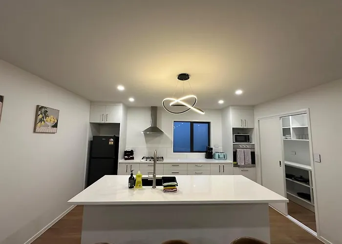 Appartement Brand New Modern Comfort - 3 Bedroom 2 Bathrm