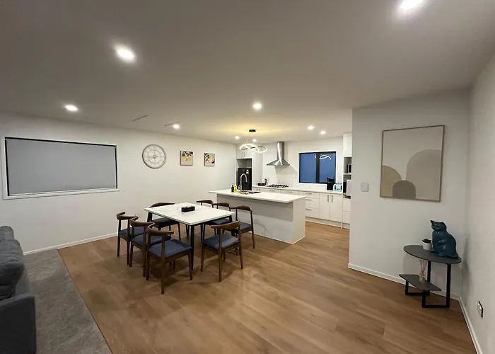 Appartement Brand New Modern Comfort - 3 Bedroom 2 Bathrm